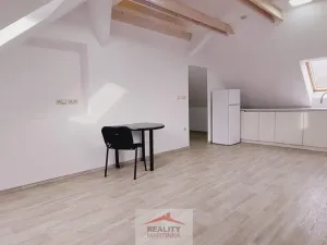 Pronájem bytu 2+kk, Poličná, 51 m2