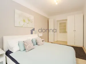 Pronájem bytu 2+kk, Praha, Moravská, 50 m2