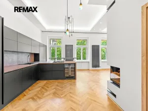 Prodej bytu 3+kk, Praha - Karlín, Peckova, 116 m2