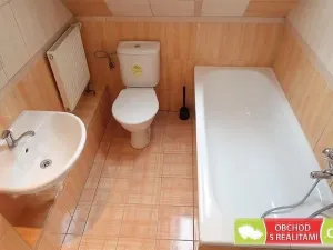 Pronájem bytu 2+kk, Praha, Nad Rohatci, 43 m2