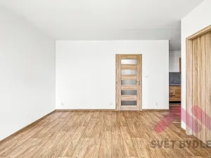 Pronájem bytu 2+kk, Praha - Bohnice, Zelenohorská, 47 m2