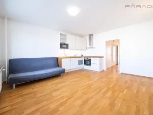 Pronájem bytu 4+kk, Praha - Modřany, Božetická, 77 m2