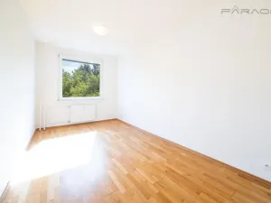 Pronájem bytu 4+kk, Praha - Modřany, Božetická, 77 m2