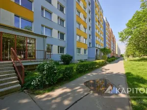 Prodej bytu 4+1, Praha - Horní Měcholupy, Milánská, 88 m2