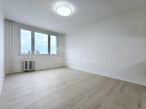 Pronájem bytu 1+kk, Praha - Braník, Údolní, 24 m2