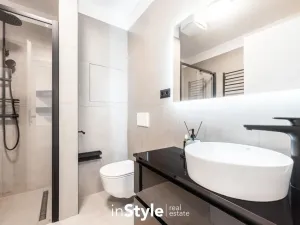 Pronájem bytu 2+kk, Staré Město, Velkomoravská, 71 m2