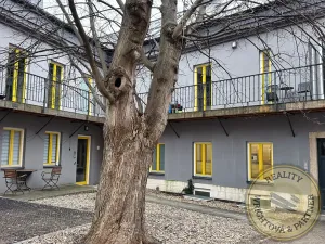 Prodej bytu 2+kk, Praha - Libeň, Zenklova, 37 m2
