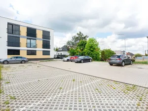 Pronájem bytu 1+kk, Praha - Lhotka, U Nového dvora, 31 m2