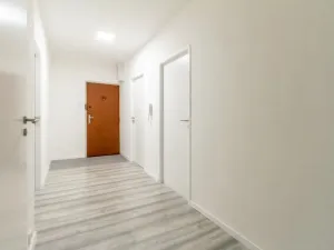 Pronájem bytu 3+kk, Praha - Prosek, Lovosická, 64 m2