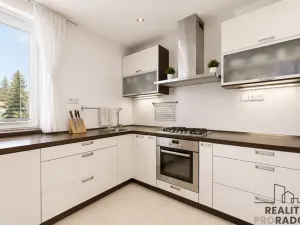 Prodej bytu 2+1, Pardubice - Zelené Předměstí, Jilemnického, 58 m2
