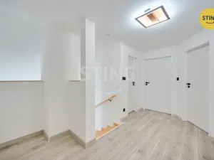 Prodej rodinného domu, Šardice, 168 m2