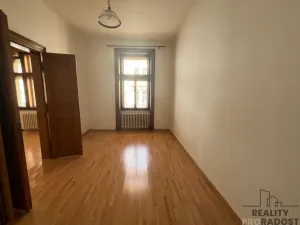 Pronájem bytu 2+1, Praha, Řehořova, 70 m2