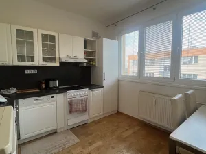 Pronájem bytu 2+1, Praha, Šenovská, 55 m2