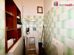 Pronájem obchodního prostoru, Karlovy Vary, Vřídelní, 115 m2