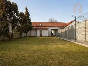 Prodej rodinného domu, Rostoklaty, 145 m2