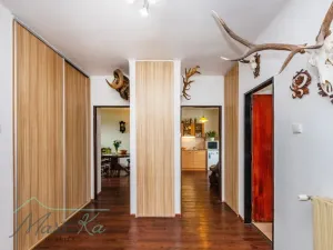 Prodej rodinného domu, Mokrovraty, 290 m2