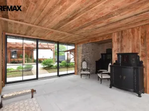 Prodej komerční nemovitosti, Dolany - Véska, 290 m2