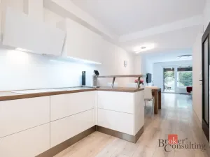 Pronájem rodinného domu, Praha - Dolní Měcholupy, Rothmayerova, 155 m2