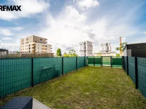Pronájem bytu 1+kk, Praha - Vysočany, Smržových, 31 m2