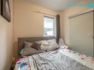 Prodej bytu 2+kk, Tachov, Na Třešňovce, 37 m2
