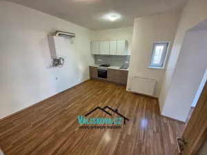 Pronájem bytu 2+kk, Kroměříž, Dobrovského, 51 m2