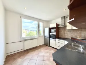 Pronájem bytu 2+1, Jablonec nad Nisou, Budovatelů, 60 m2