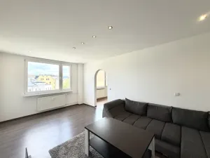 Pronájem bytu 2+1, Jablonec nad Nisou, Budovatelů, 60 m2