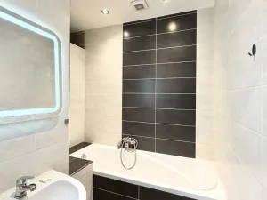 Pronájem bytu 2+1, Jablonec nad Nisou, Budovatelů, 60 m2