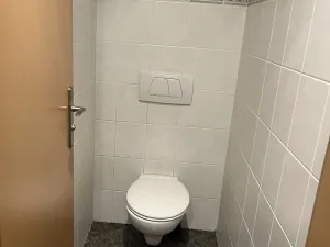 Pronájem kanceláře, Plzeň - Východní Předměstí, Houškova, 136 m2