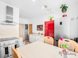 Prodej bytu 3+1, Holýšov, Pod Makovým vrchem, 67 m2