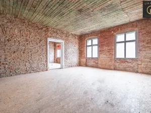 Prodej činžovního domu, Jáchymov, náměstí Republiky, 489 m2