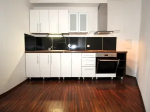Pronájem bytu 1+kk, Mělník, náměstí Míru, 42 m2