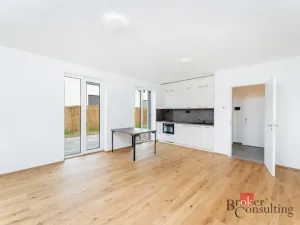 Pronájem bytu 1+kk, Praha - Chodov, K dubu, 35 m2