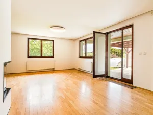 Prodej rodinného domu, Ohrobec, Krátká, 298 m2
