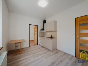 Prodej bytu 1+1, Dalovice, Májová, 30 m2