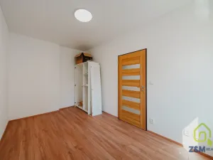 Prodej bytu 1+1, Dalovice, Májová, 30 m2
