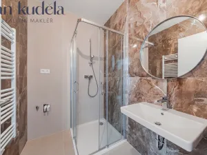 Pronájem bytu 1+kk, Brno, Komárovská, 33 m2