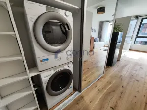 Pronájem bytu 1+kk, Praha, Sokolovská, 28 m2