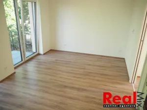 Pronájem bytu 1+kk, Brno - Přízřenice, Moravanská, 34 m2