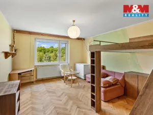 Prodej bytu 3+1, Rovensko pod Troskami, Tyršova, 66 m2
