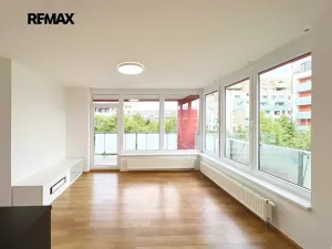 Pronájem bytu 3+kk, Praha - Stodůlky, Svitákova, 70 m2