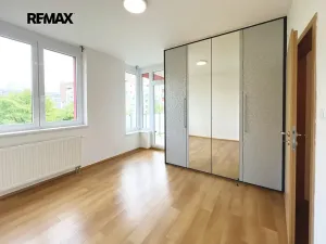 Pronájem bytu 3+kk, Praha - Stodůlky, Svitákova, 70 m2