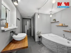 Prodej rodinného domu, Huntířov - Stará Oleška, 154 m2