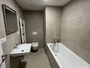 Prodej bytu 2+kk, Zlín, Tyršovo nábřeží, 71 m2