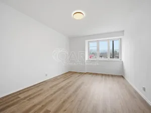 Pronájem bytu 2+kk, Praha - Vysočany, Kolbenova, 60 m2