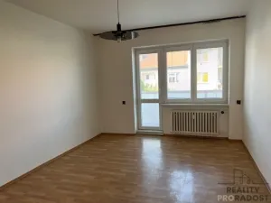 Pronájem bytu 2+1, Hodonín, Vrchlického, 67 m2