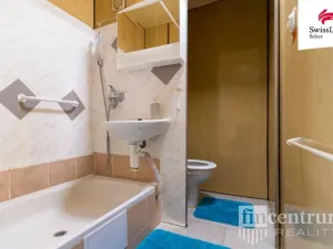 Pronájem bytu 2+kk, Pardubice, nábřeží Závodu míru, 42 m2