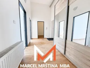 Pronájem bytu 2+kk, Náchod, Borská, 60 m2