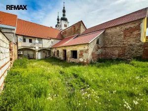 Prodej vícegeneračního domu, Březnice, Náměstí, 414 m2