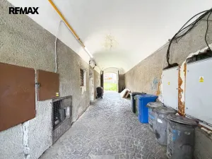 Prodej vícegeneračního domu, Březnice, Náměstí, 414 m2